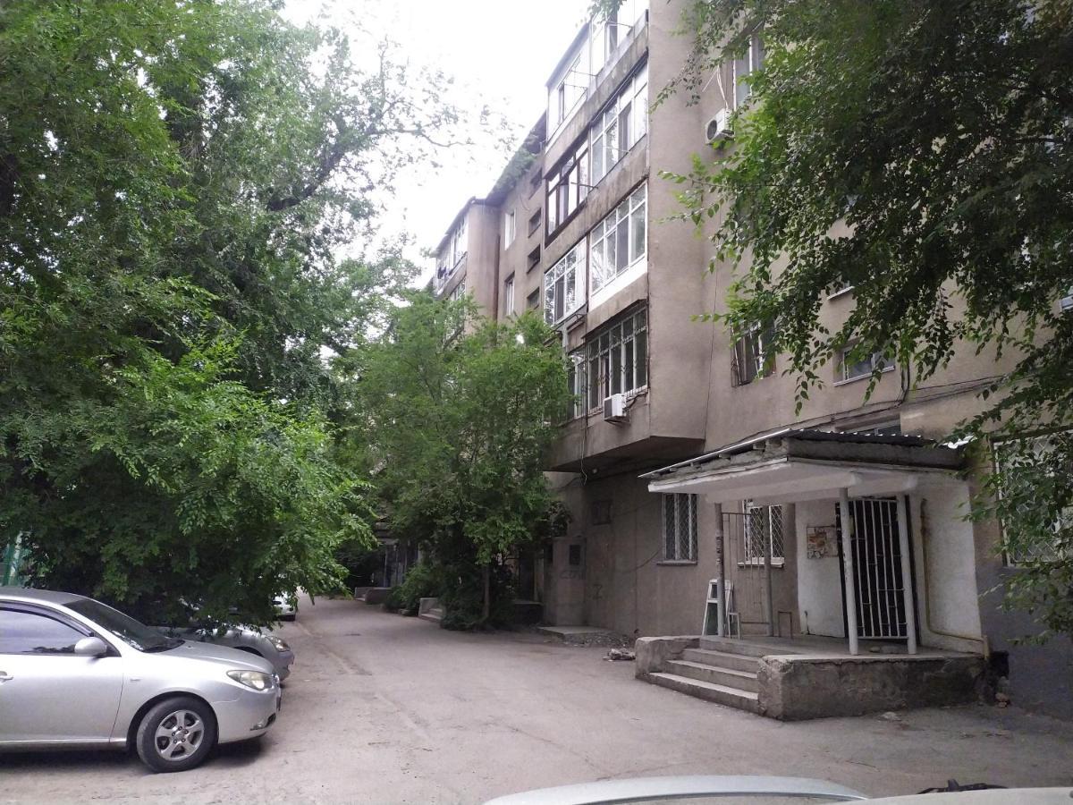 Apartament Aura On Kievskaya, 168 Biszkek Zewnętrze zdjęcie
