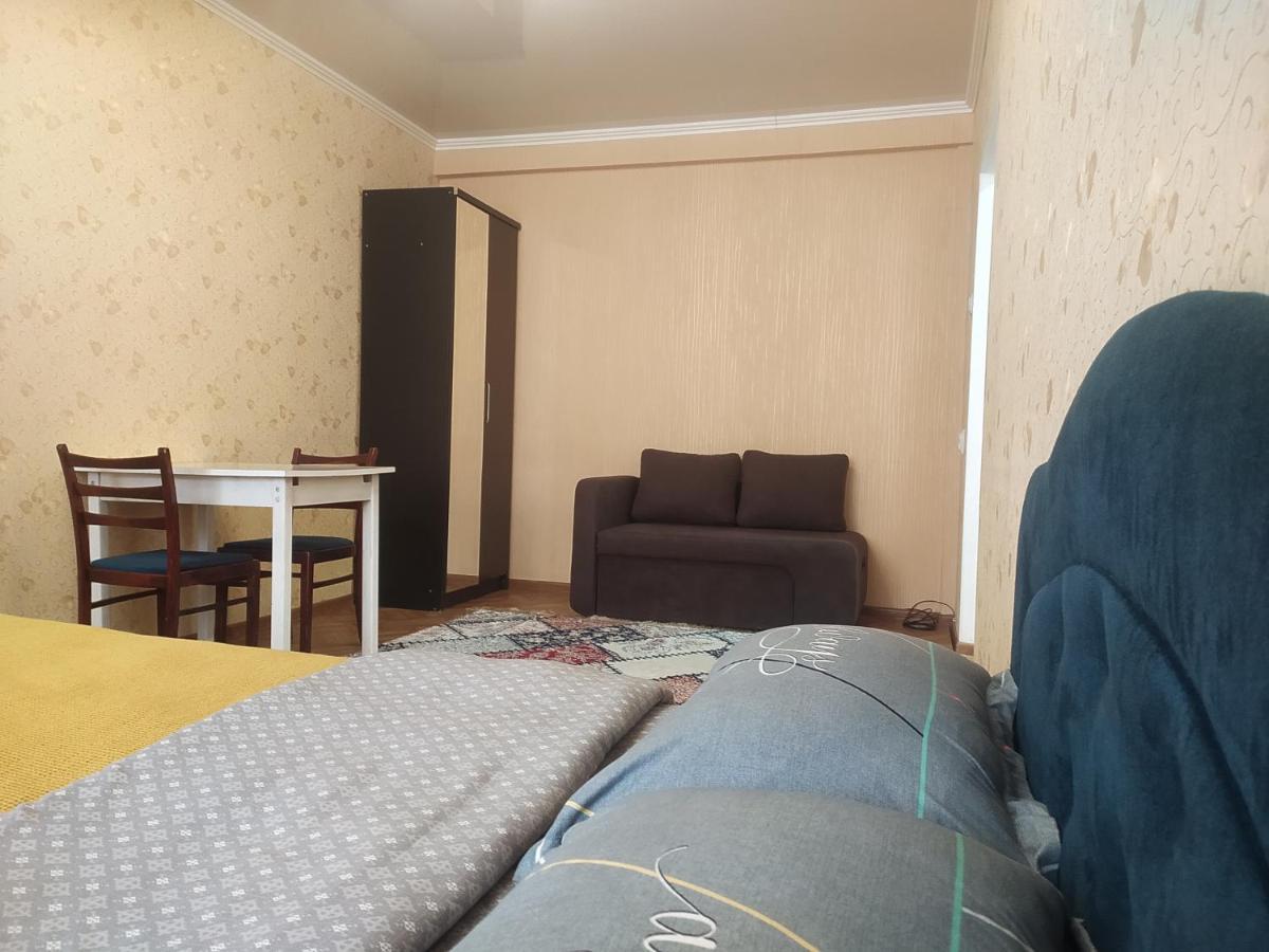 Apartament Aura On Kievskaya, 168 Biszkek Zewnętrze zdjęcie